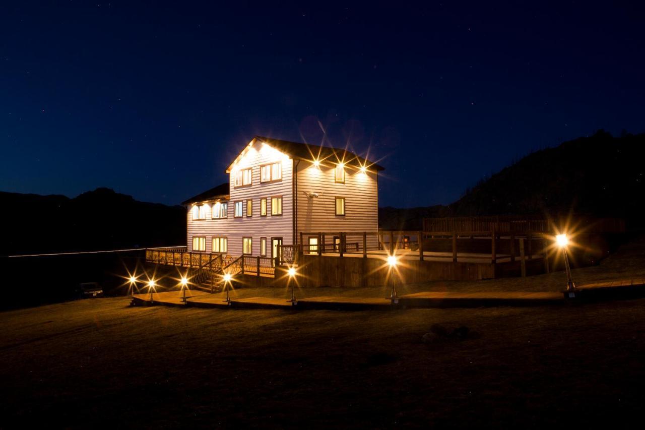 Terelj Resort Bayan Bulagiin Hural Exterior foto